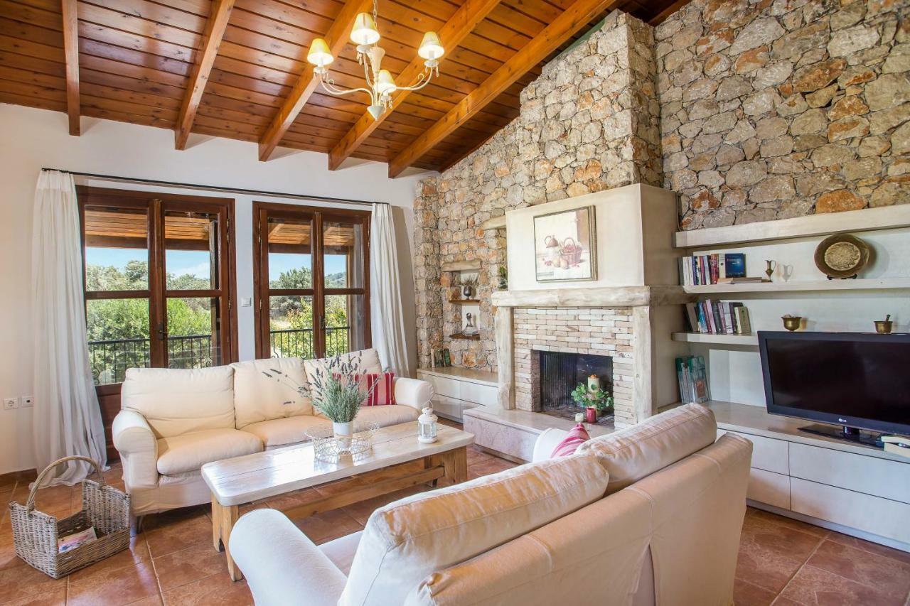 Sunny Countryside Villa - With Private Pool Faliraki Exteriör bild
